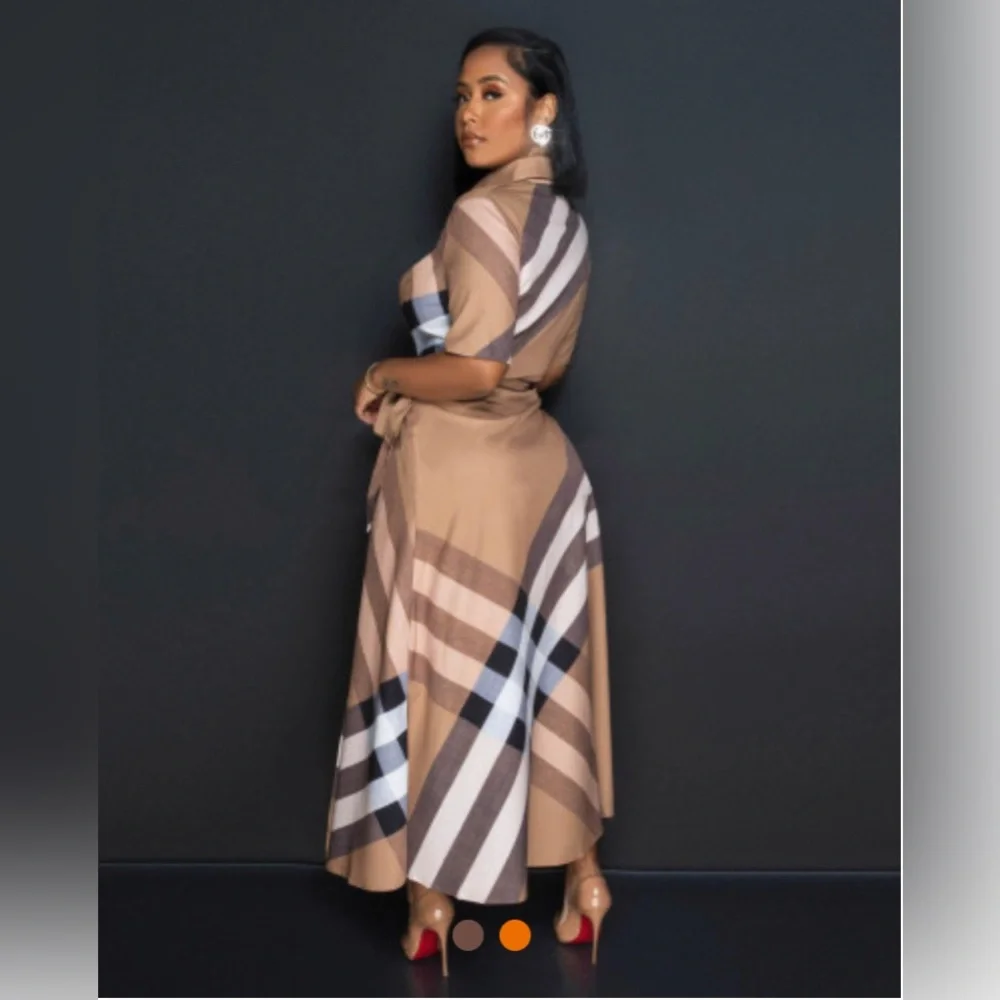 Comfy USA Tan Plaid Wrap Maxi Dress - Picture 3 of 3